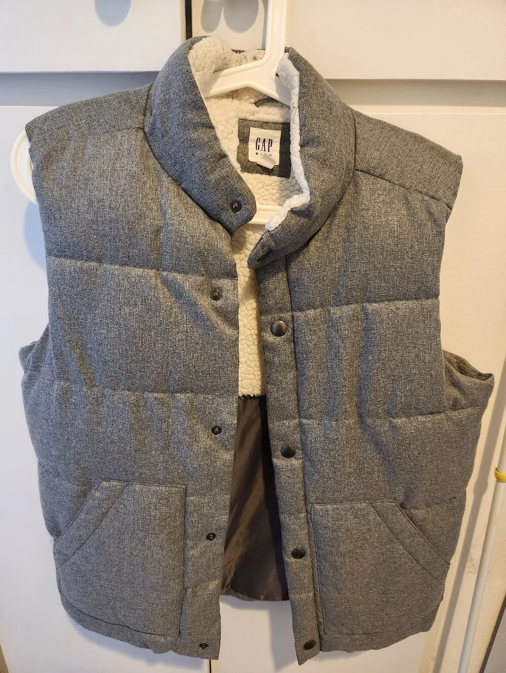 GAP Kids Heather Gray Quilted Puffer Vest XXL